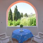Korali Stafilos
