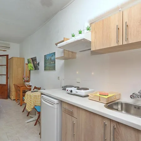 Korali Stafilos Apartament Stafylos