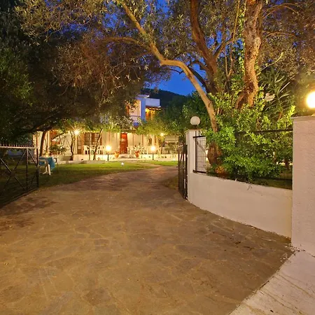 Korali Stafilos * Stafylos