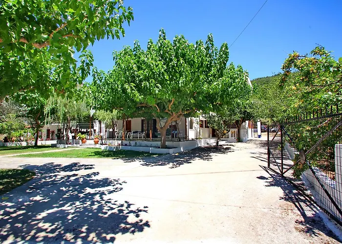 Korali Stafilos Stafylos